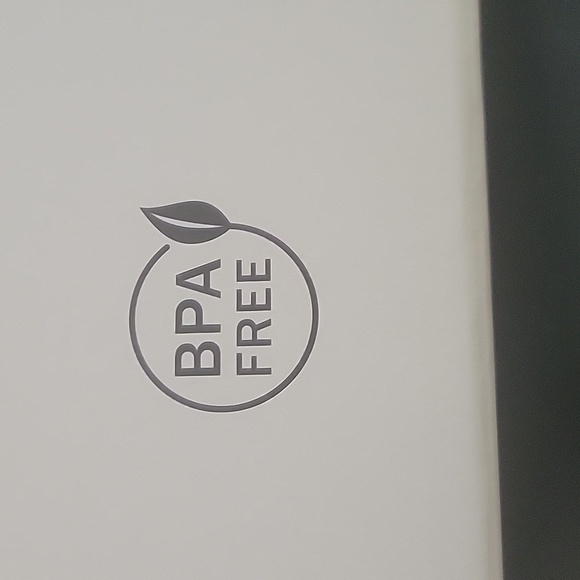 BNWT dinnerware collections - Picture 6 of 6